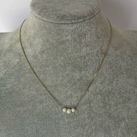 Danecraft Jewelry - DANECRAFT Vintage 3 Pearl Pendant Necklace Minimalist 16"